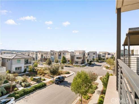 105 Chorus , Irvine, CA