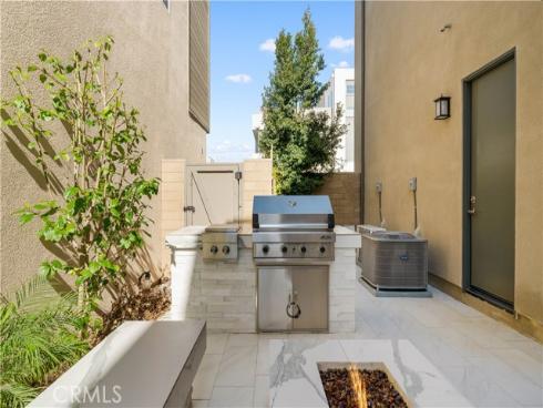 105 Chorus , Irvine, CA