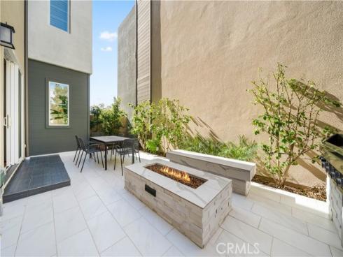 105 Chorus , Irvine, CA