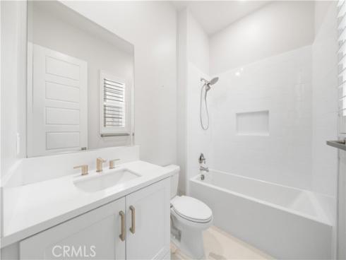 105 Chorus , Irvine, CA