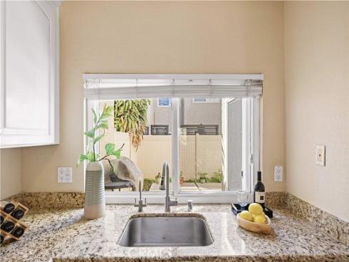 54 Kazan St #27 , Irvine, CA