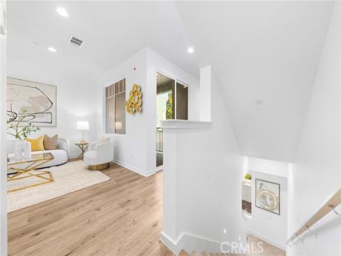 284 Novel , Irvine, CA