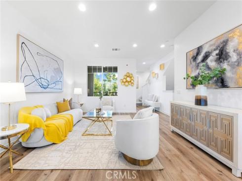 284 Novel , Irvine, CA