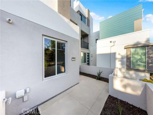 284 Novel , Irvine, CA