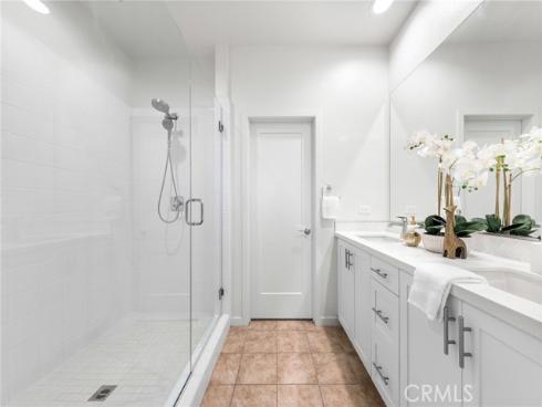 284 Novel , Irvine, CA