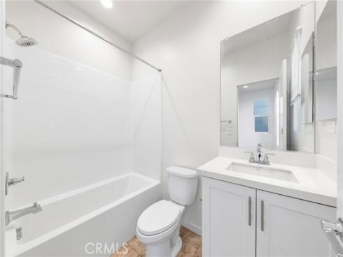 284 Novel , Irvine, CA