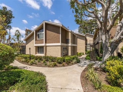 26 Lakepines , Irvine, CA