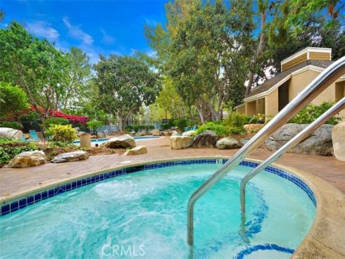 26 Lakepines , Irvine, CA