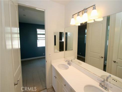 52  Shadowbrook  , Irvine, CA