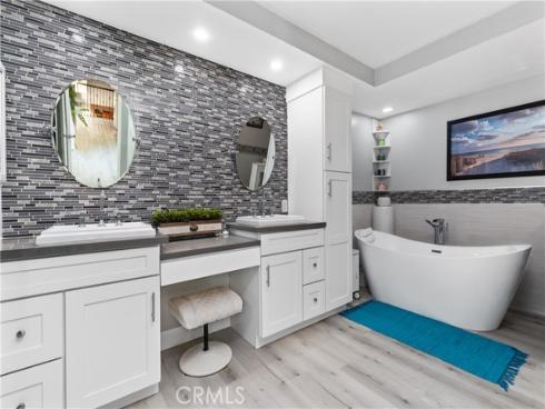 8 Monticello , Irvine, CA