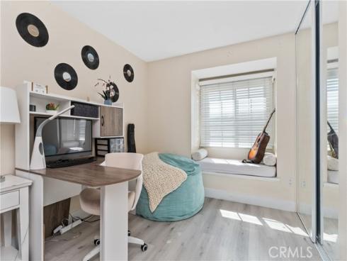 8 Monticello , Irvine, CA