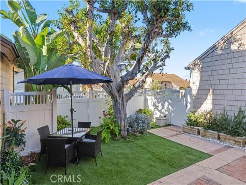 8 Monticello , Irvine, CA