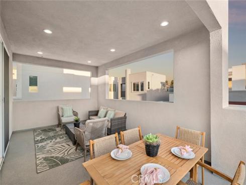 163 Tenor , Irvine, CA