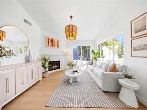 369 Deerfield Ave 35