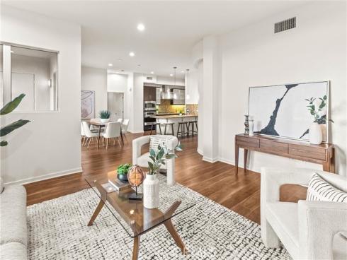 21 Gramercy 208 , Irvine, CA