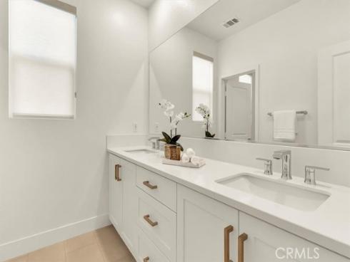 214 Tank , Irvine, CA