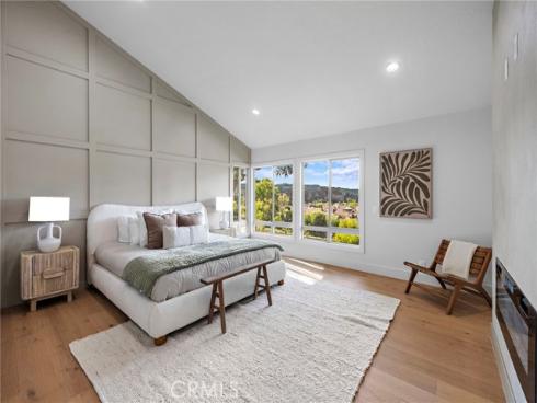 16 Morning Glory , Irvine, CA