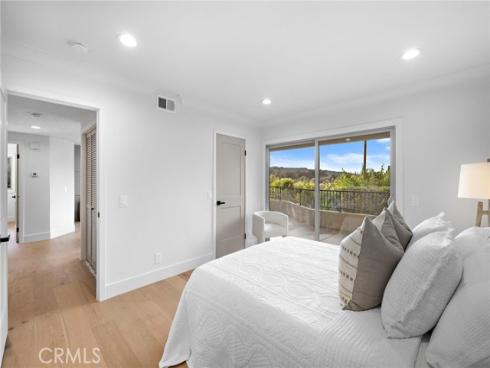 16 Morning Glory , Irvine, CA