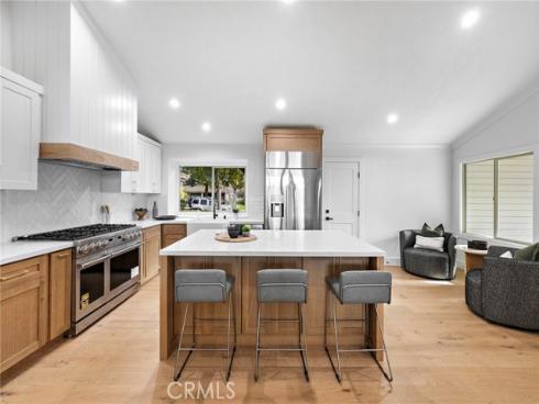 16 Morning Glory , Irvine, CA