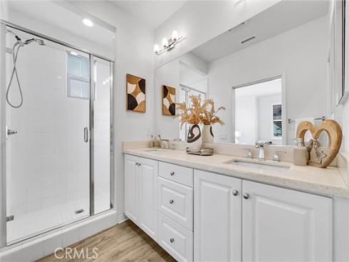 160 Parkwood , Irvine, CA