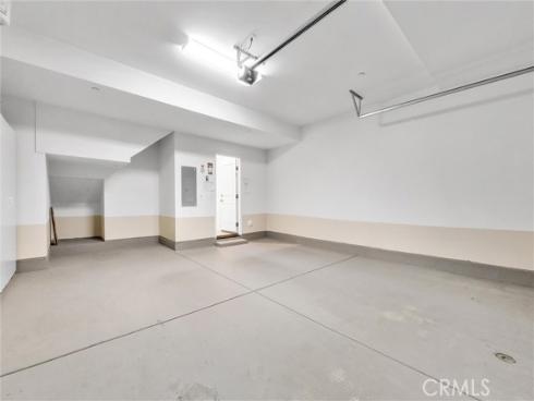 160 Parkwood , Irvine, CA