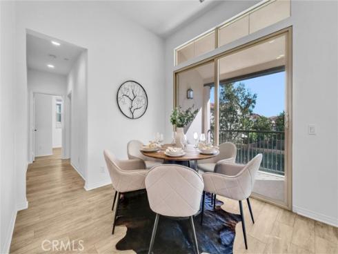 160 Parkwood , Irvine, CA