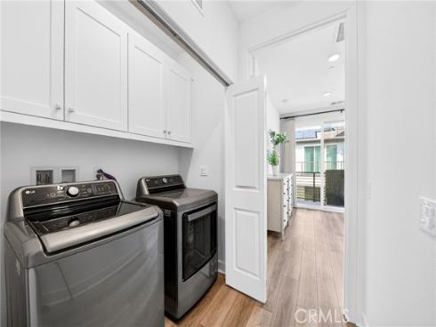 132 Abacus , Irvine, CA