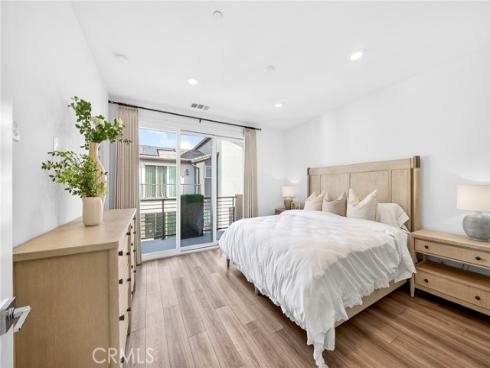 132 Abacus , Irvine, CA