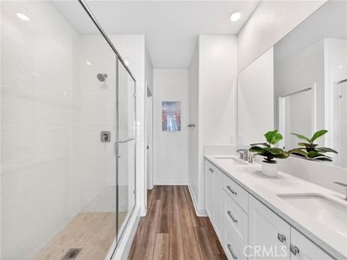 132 Abacus , Irvine, CA