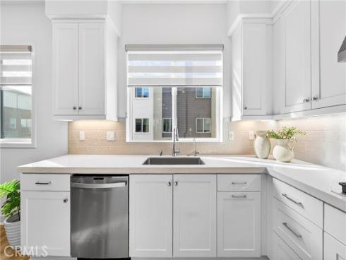 132 Abacus , Irvine, CA