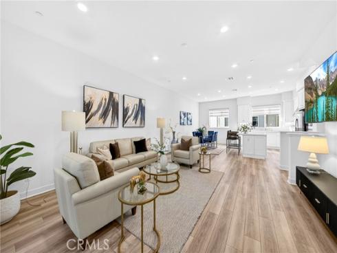 132 Abacus , Irvine, CA