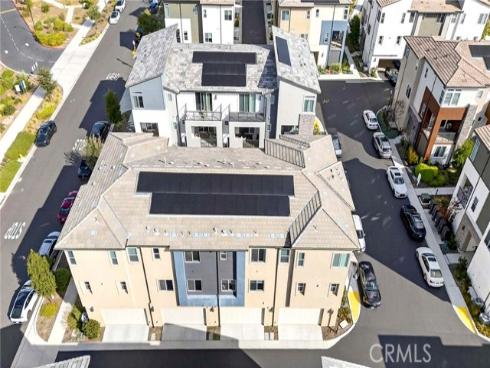 132 Abacus , Irvine, CA