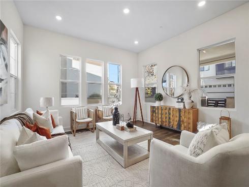 140 Yugen , Irvine, CA