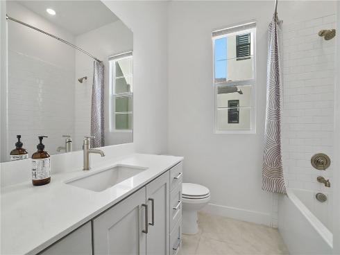 140 Yugen , Irvine, CA