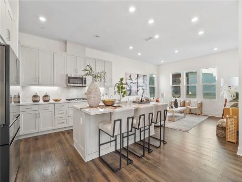 140 Yugen , Irvine, CA