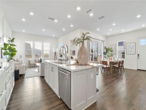 140 Yugen , Irvine, CA