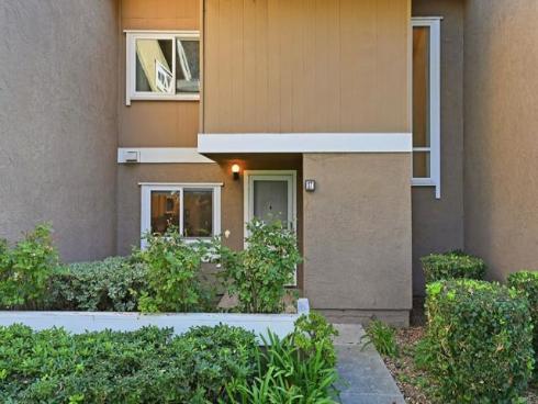 17  Cheyenne  64 , Irvine, CA