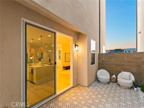 127 Restore , Irvine, CA