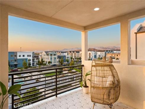 127 Restore , Irvine, CA