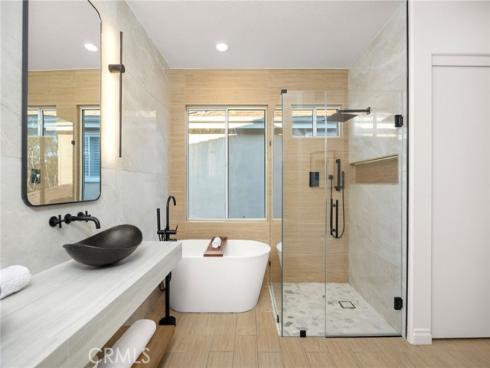 6 Broadleaf , Irvine, CA