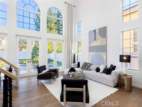 6 Broadleaf , Irvine, CA