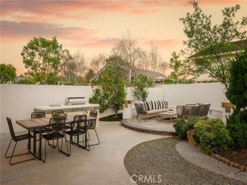 6 Broadleaf , Irvine, CA