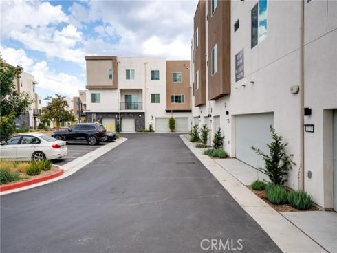 211 Baluster , Irvine, CA