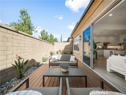 55 Field Poppy , Irvine, CA