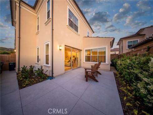 109  Fairgreen  , Irvine, CA