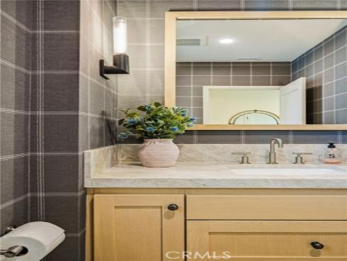 109 Fairgreen , Irvine, CA