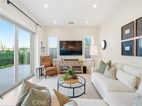 109 Fairgreen , Irvine, CA