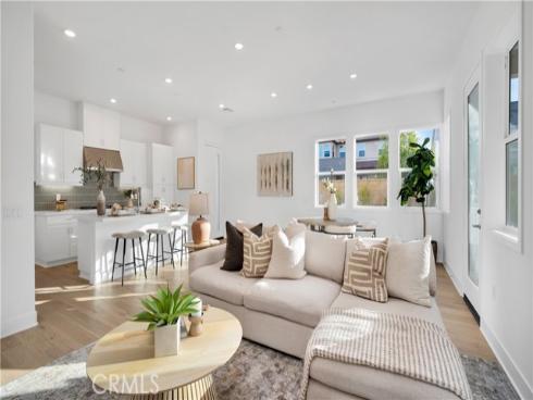 113 Junco , Irvine, CA