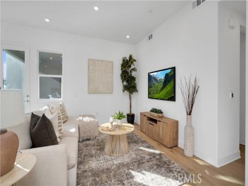 113 Junco , Irvine, CA