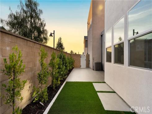 113 Junco , Irvine, CA